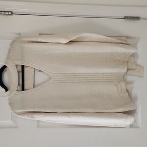 2/$20 NWOT Cream Sweater V-Neck Cutout and Open back Adjustable Buckle